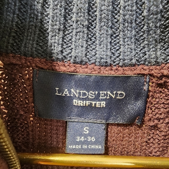 Land's End Drifter Burgundy Men's quarter zip 100% cotton Sweater size S - Picture 2 of 9